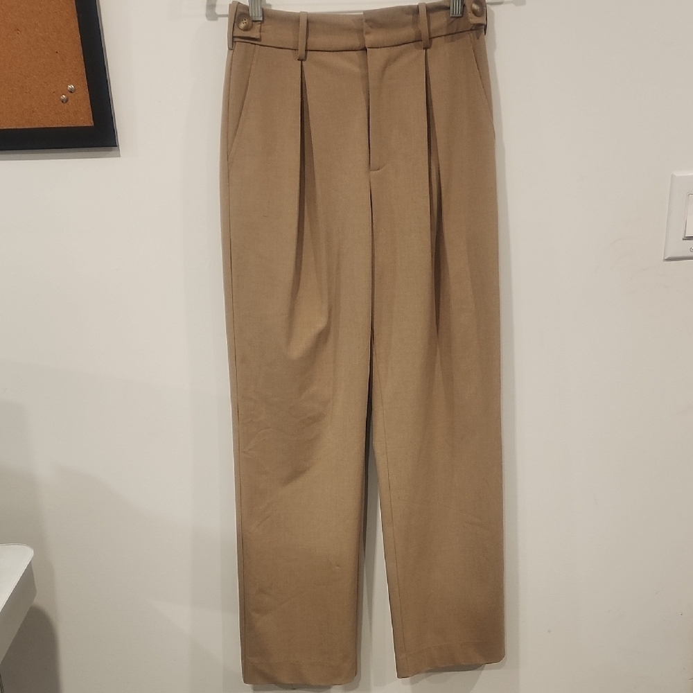 Sophie Rue Camel Straight Leg Trousers With Pleats Size Small
